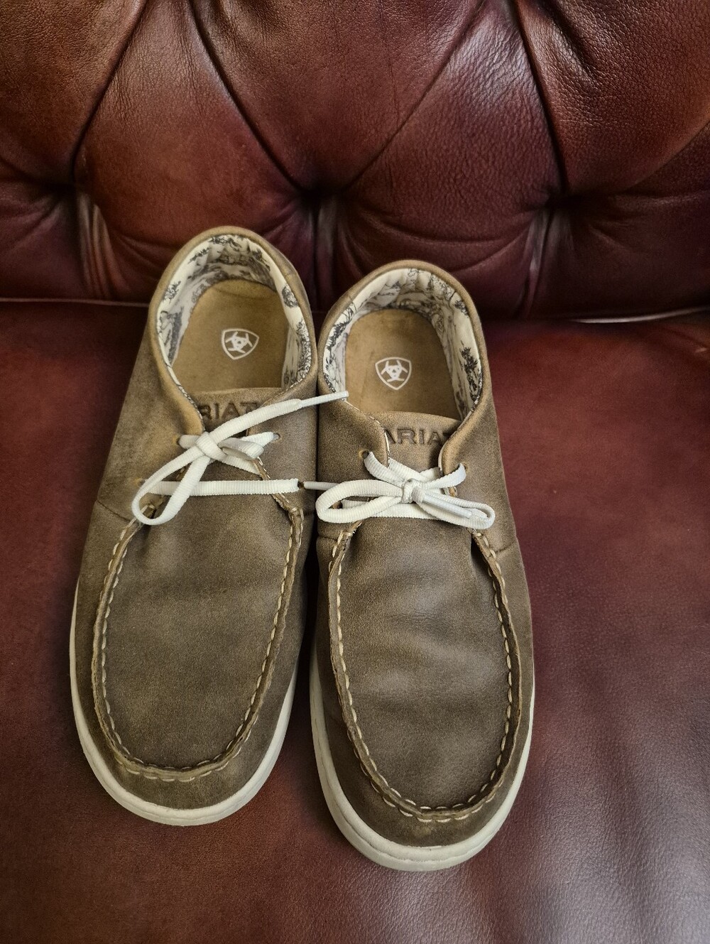 Ariat Hilo Brown Bomber Casual Shoe Size 9B